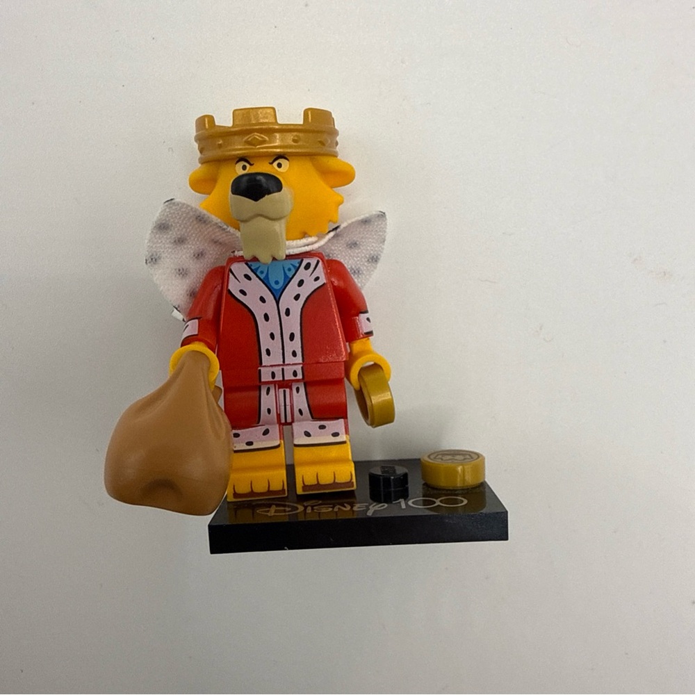 Disney 100 LEGO Prince John minifigure 71038 w/ bag, stand and two coins